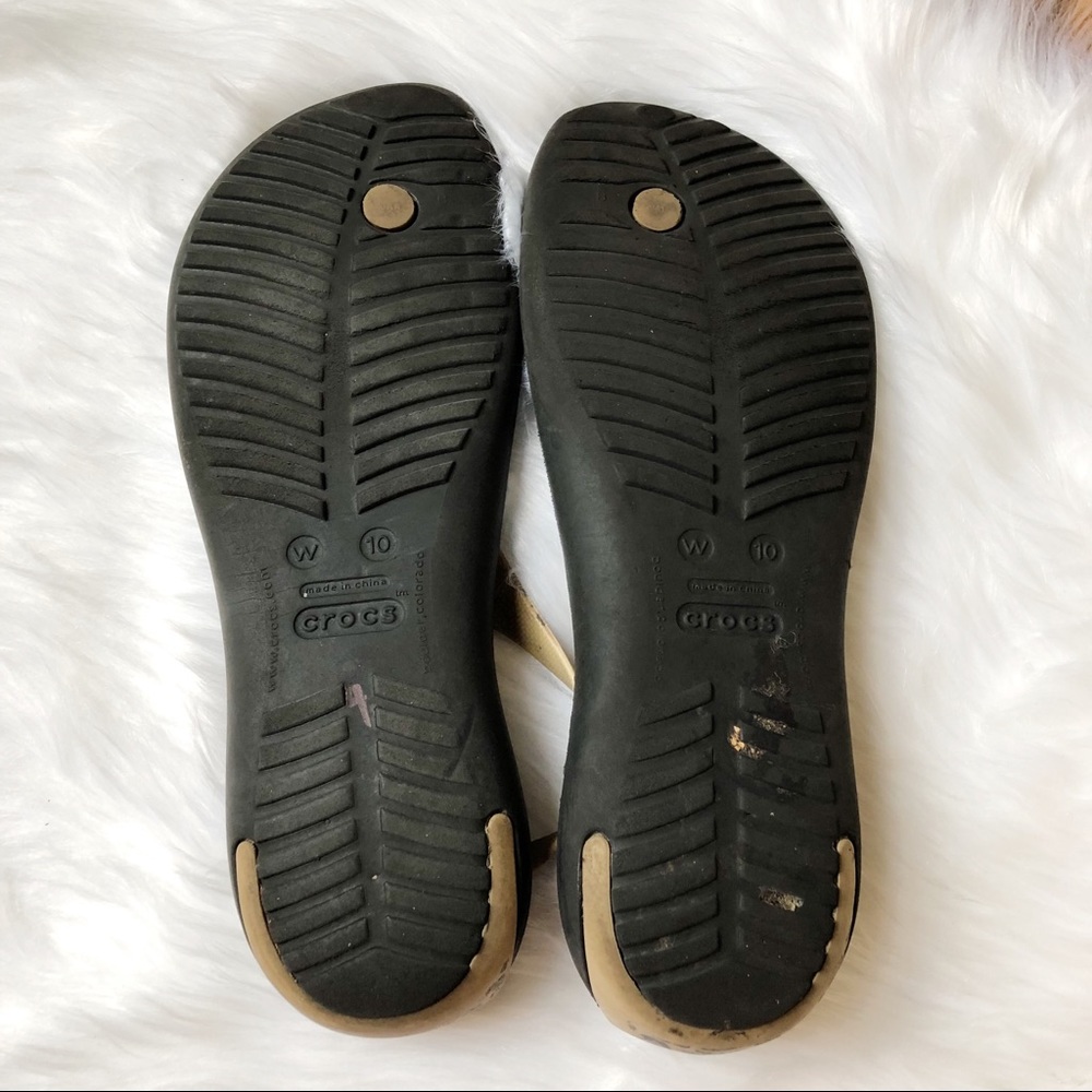 •SOLD• Crocs Sophisticated Sexi Flip Flop in Wild - Picture 5 of 8